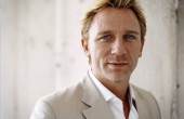 Daniel Craig