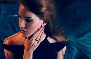 Lana Del Rey zwiastuje "Paradise Edition"