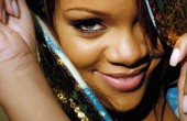 Rihanna przeklina za kulisami O2
