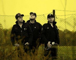 Komety przedstawiają 'Nie mogę przestać o tobie myśleć'